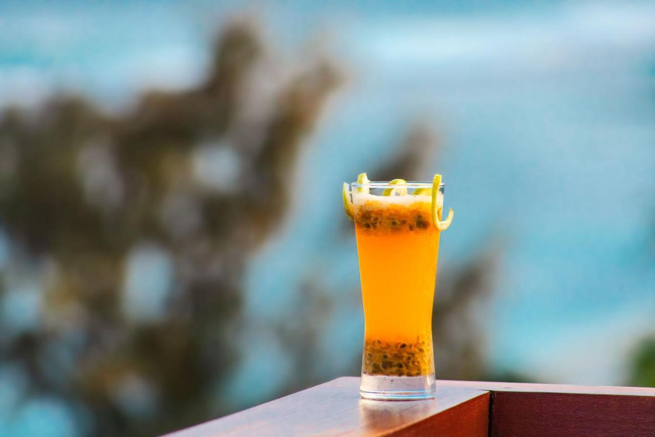 הולהומאל Acacia Beach Hotel מראה חיצוני תמונה